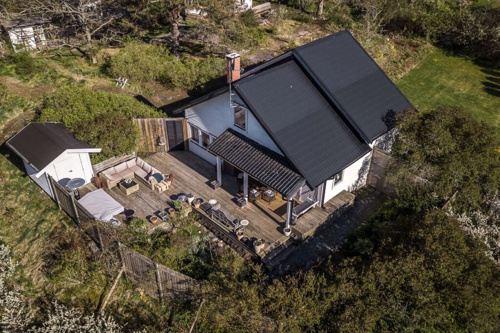 2. Malning av husfasad.jpg